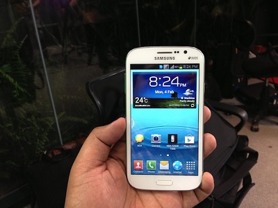 Điện thoại Samsung phát nổ trong túi áo khoác tại Indonesia