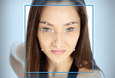 Facebook sử dụng công nghệ nhận diện gương mặt khi ảnh người dùng bị đăng tải lên mạng