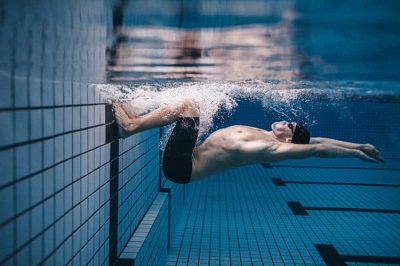 Tập thể dục dưới nước mang lại hiệu quả bất ngờ cho sức khỏe