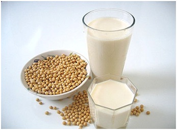 Những đối tượng nào không nên uống sữa đậu nành