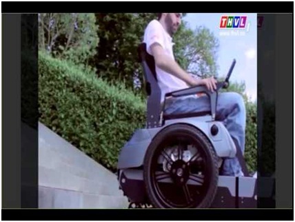 Thụy Sĩ sáng chế xe lăn điện cho người khuyết tật