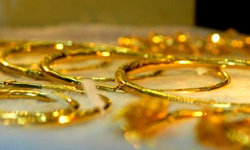 Giá vàng thế giới tăng vọt do Thụy Sĩ xóa trần tỉ giá Franc