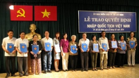 Quy định mới về đăng ký xác định quốc tịch Việt Nam có hiệu lực từ 1/12/2014
