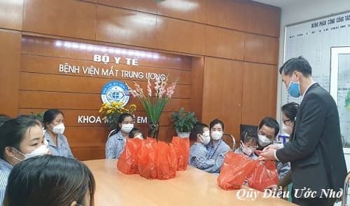 Chương trình Trao đi là còn mãi số 2 chủ đề: Xuân về