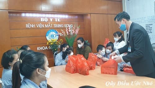 Chương trình Trao đi là còn mãi số 2 chủ đề: Xuân về