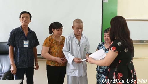 Khi thấy mình hạnh phúc xin hãy cho đi