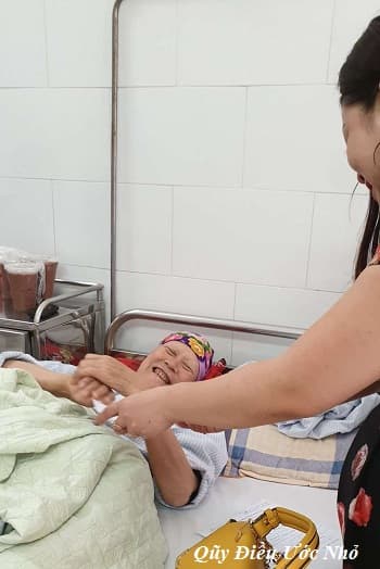 Khi thấy mình hạnh phúc xin hãy cho đi