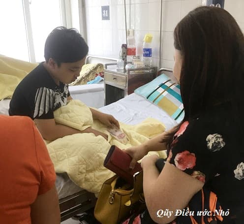 Khi thấy mình hạnh phúc xin hãy cho đi