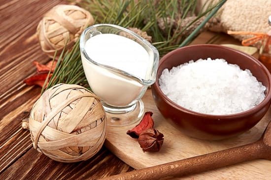 Dưỡng da bằng sữa tươi những điều cần lưu ý